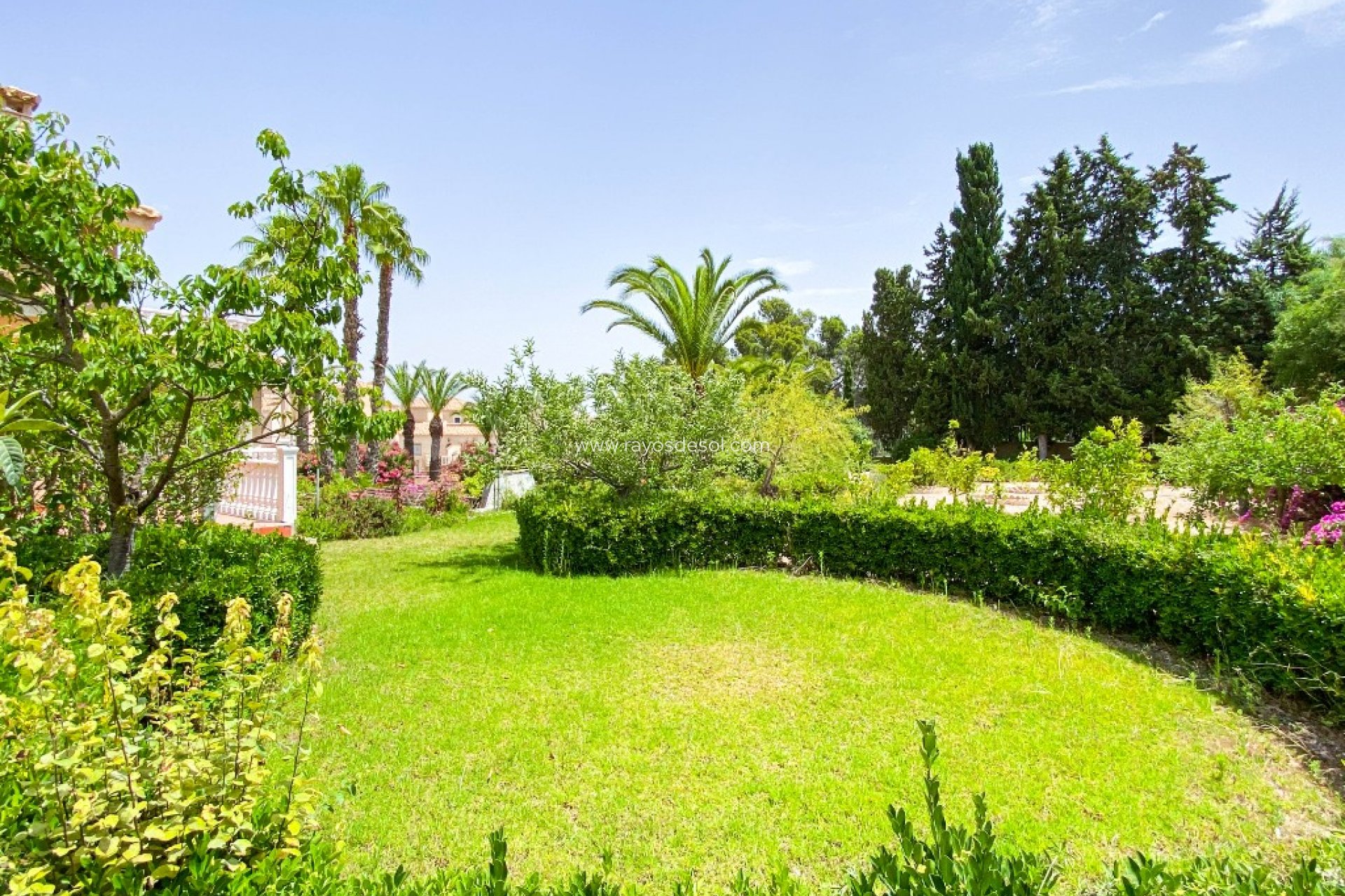 Wiederverkauf - Villa - Orihuela Costa - Villamartin