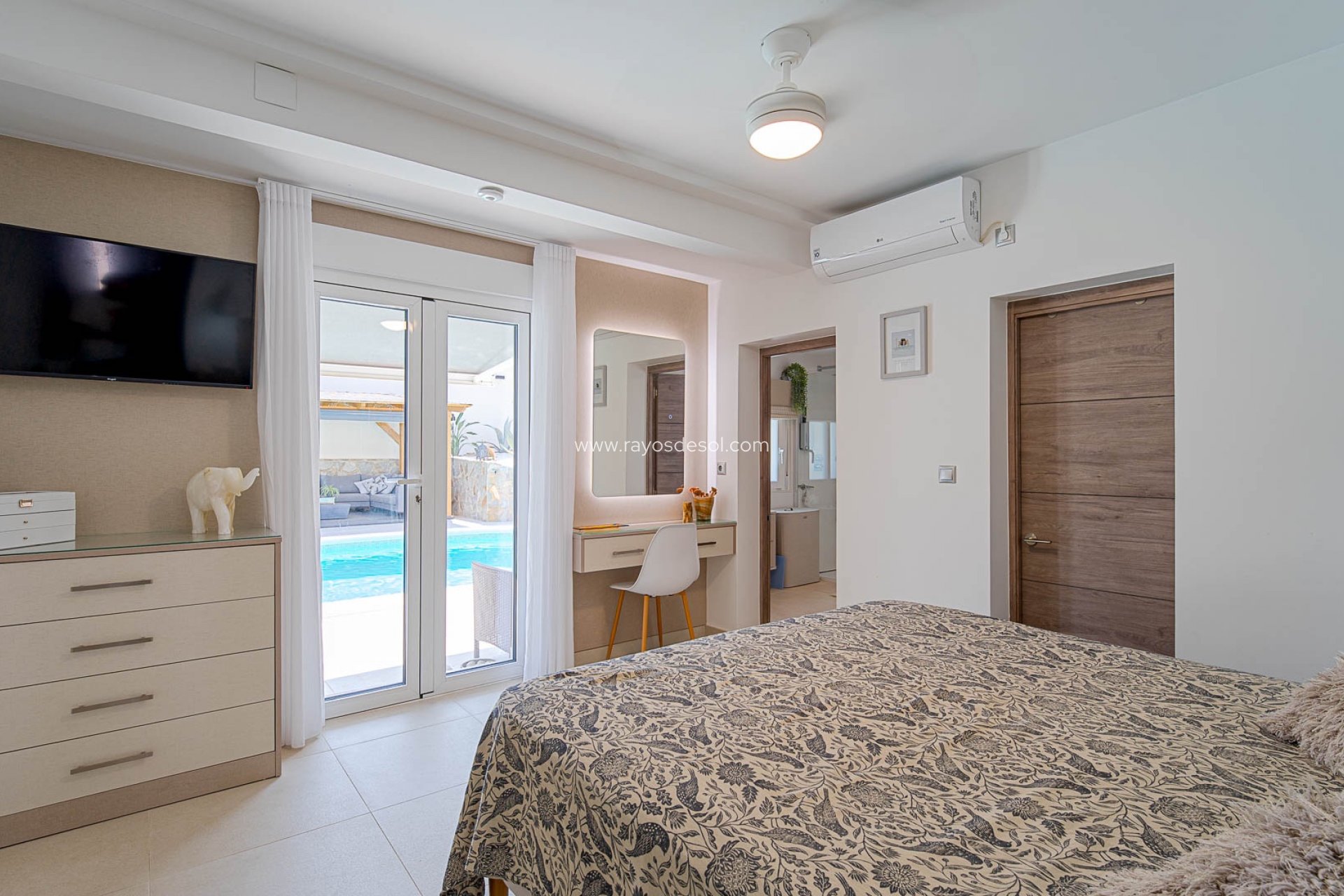 Wiederverkauf - Villa - Orihuela Costa - Villamartín