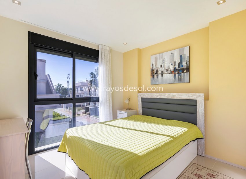 Wiederverkauf - Villa - Orihuela Costa