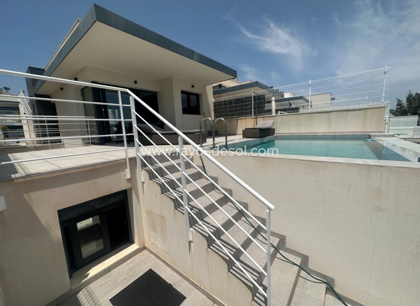 Wiederverkauf - Villa - San Miguel de Salinas - San Miguel Salinas