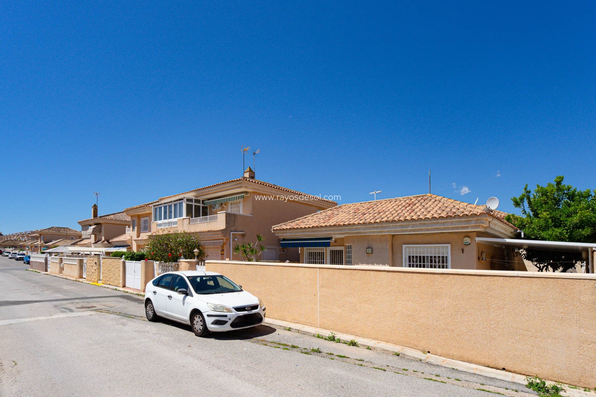 Wiederverkauf - Villa - Torrevieja - Punta Prima