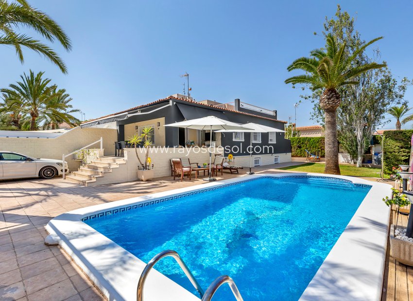 Wiederverkauf - Villa - Torrevieja - Rocio del Mar