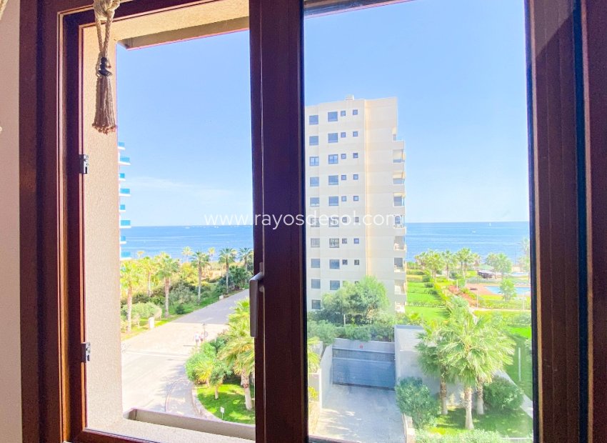 Wiederverkauf - Wohnung - Torrevieja - Punta Prima